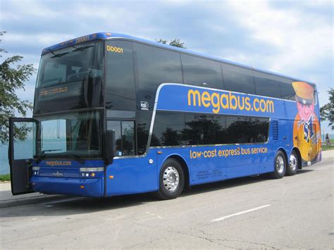 Megabus expands bus service in Kingston during summer months